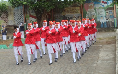 Semangat Kemerdekaan Membara, SMP Negeri 3 Tempel Peringati HUT ke-81 Republik Indonesia